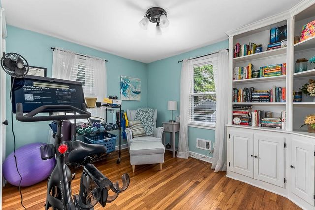 40 Benefit St, Attleboro, MA 02703