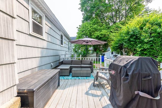 40 Benefit St, Attleboro, MA 02703