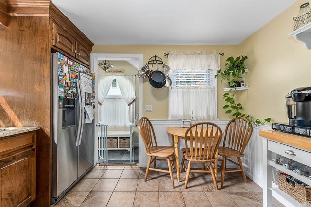 40 Benefit St, Attleboro, MA 02703