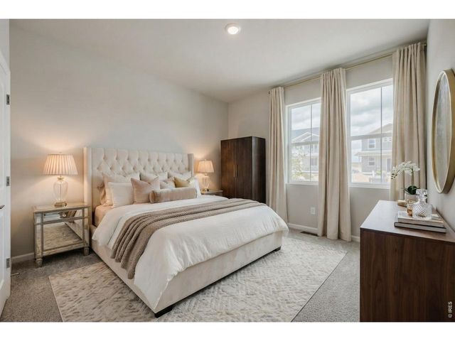 2430 Heyworth Ln, Fort Collins, CO 80524