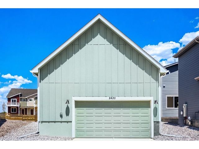 2430 Heyworth Ln, Fort Collins, CO 80524