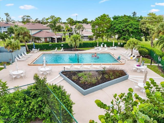 3297 Royal Canadian TRCE 1, Fort Myers, FL 33907