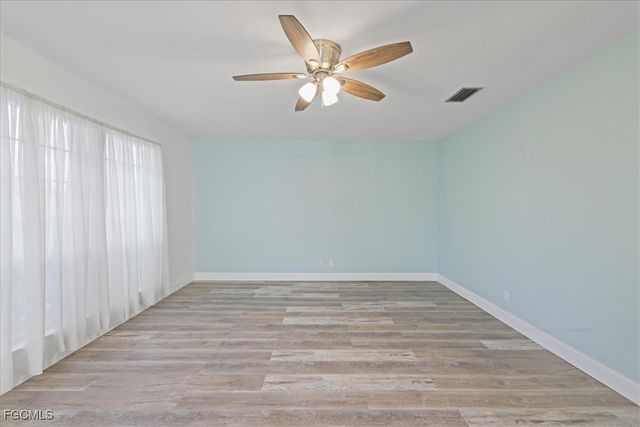 3297 Royal Canadian TRCE 1, Fort Myers, FL 33907