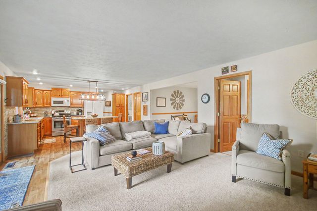 46896 Meadow Lane, Hamilton Twp, MI 49045