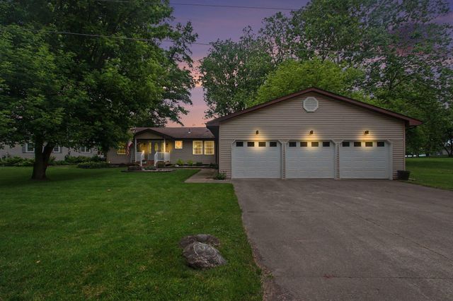 46896 Meadow Lane, Hamilton Twp, MI 49045
