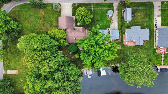 46896 Meadow Lane, Hamilton Twp, MI 49045