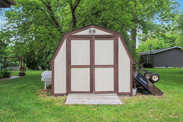 46896 Meadow Lane, Hamilton Twp, MI 49045