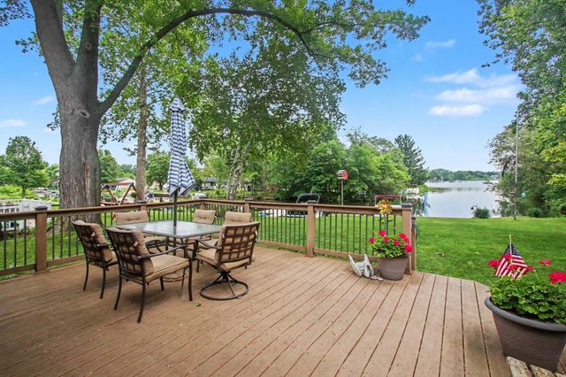 46896 Meadow Lane, Hamilton Twp, MI 49045