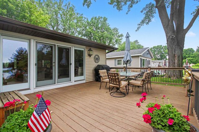 46896 Meadow Lane, Hamilton Twp, MI 49045