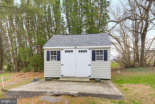 662 BEDINGTON CIR, Manheim, PA 17545
