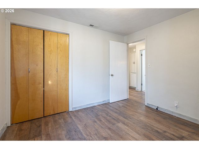 3947 STANLEY Ln, Salem, OR 97302