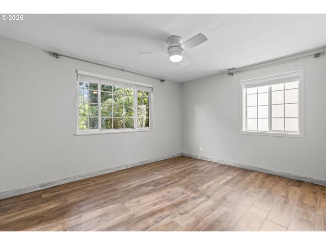 3947 STANLEY Ln, Salem, OR 97302