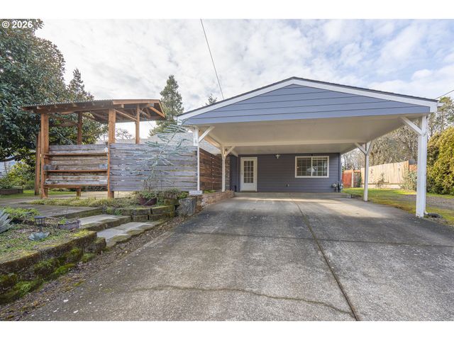 3947 STANLEY Ln, Salem, OR 97302