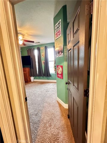 2945 W Vine, Visalia, CA 93291