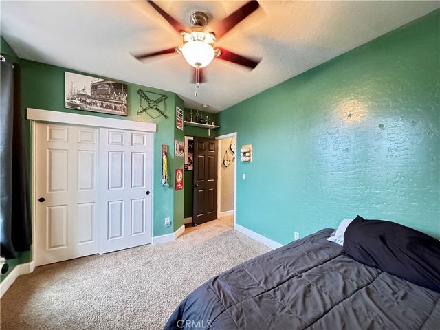 2945 W Vine, Visalia, CA 93291