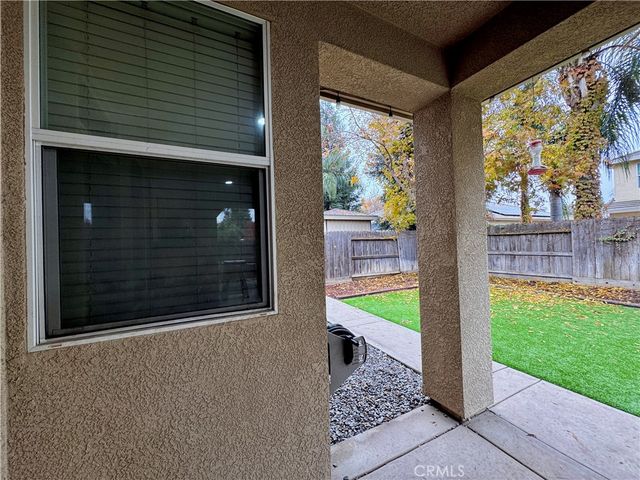 2945 W Vine, Visalia, CA 93291