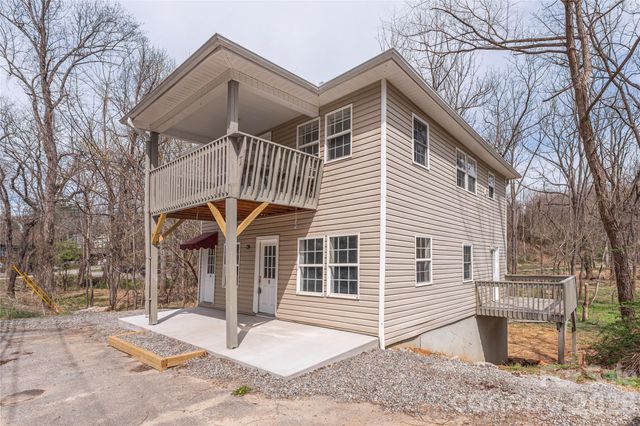 448 Sand Hill Road, Asheville, NC 28806