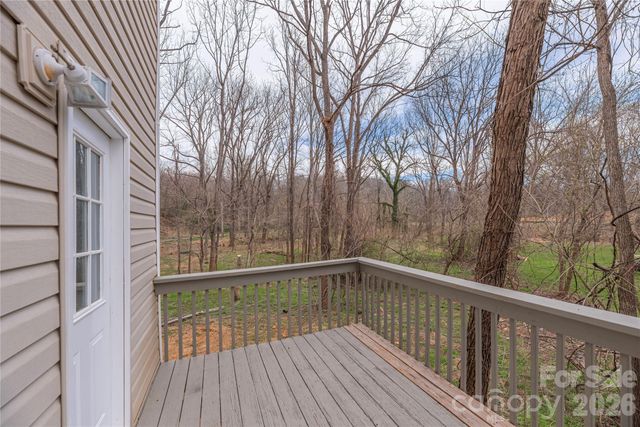 448 Sand Hill Road, Asheville, NC 28806