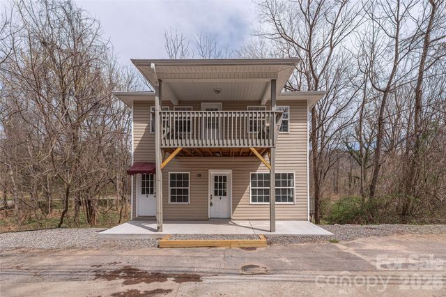 448 Sand Hill Road, Asheville, NC 28806