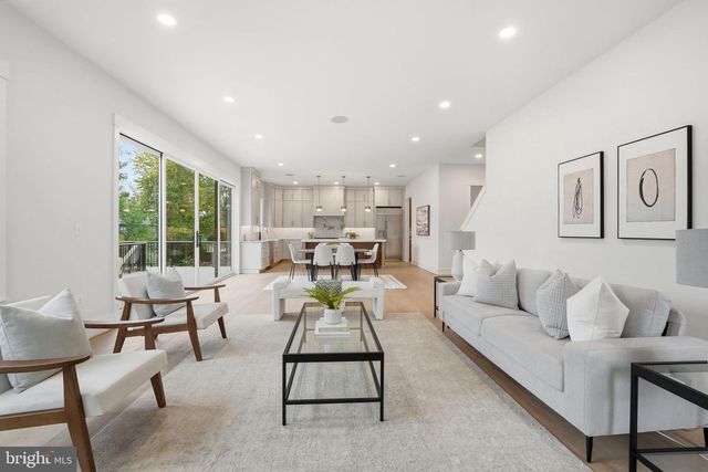 7228 ALLAN AVE, Falls Church, VA 22046