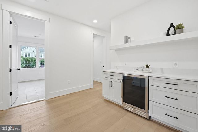 7228 ALLAN AVE, Falls Church, VA 22046