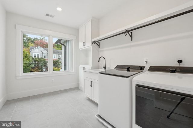 7228 ALLAN AVE, Falls Church, VA 22046