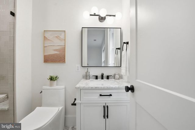 7228 ALLAN AVE, Falls Church, VA 22046