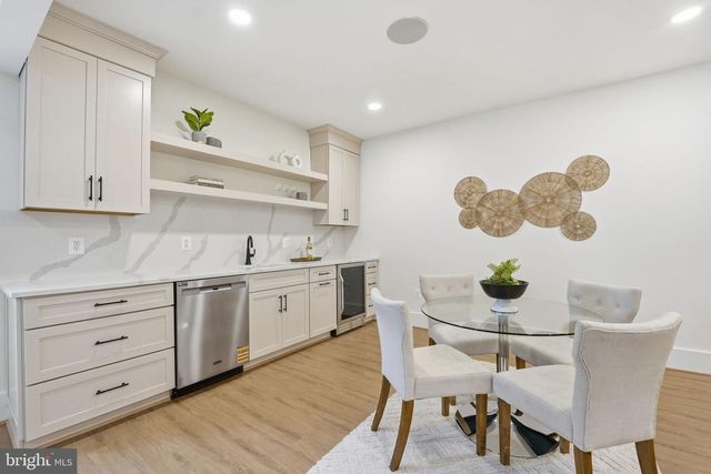 7228 ALLAN AVE, Falls Church, VA 22046