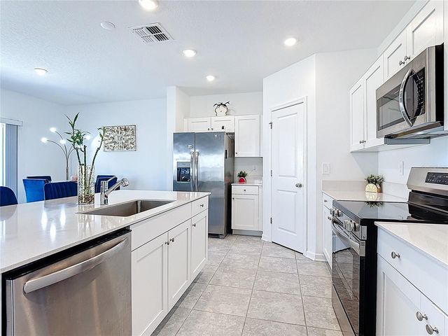 629 SAND PINE LANE, Haines City, FL 33844