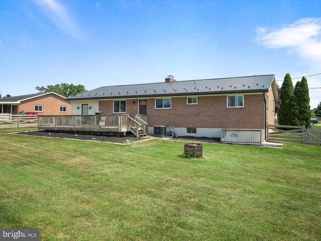 11516 DELLWYN DR, Hagerstown, MD 21740
