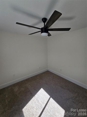 7401 Mariner Cove Drive, Cornelius, NC 28031