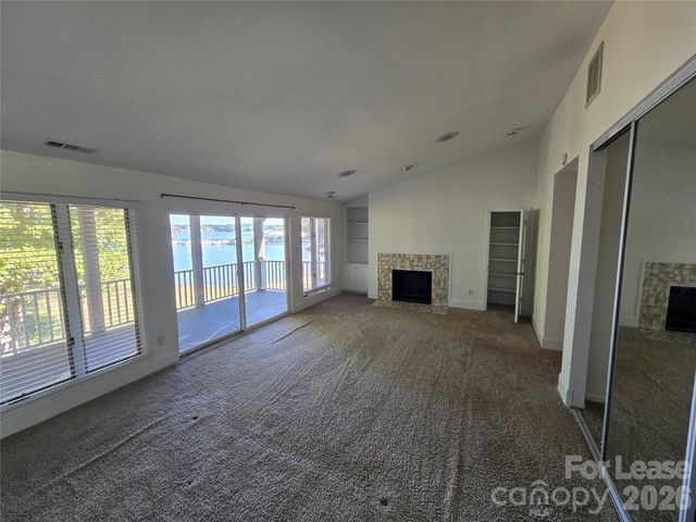 7401 Mariner Cove Drive, Cornelius, NC 28031