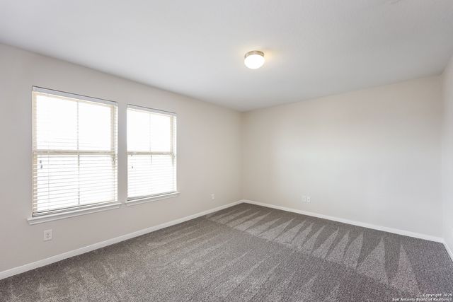 8811 Palmetto Park, Converse, TX 78109