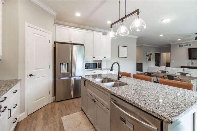 855 Sunrise Ridge Court, Hamilton Twp, OH 45039