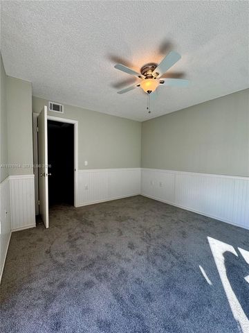 9143D SW 23rd St, Davie, FL 33324