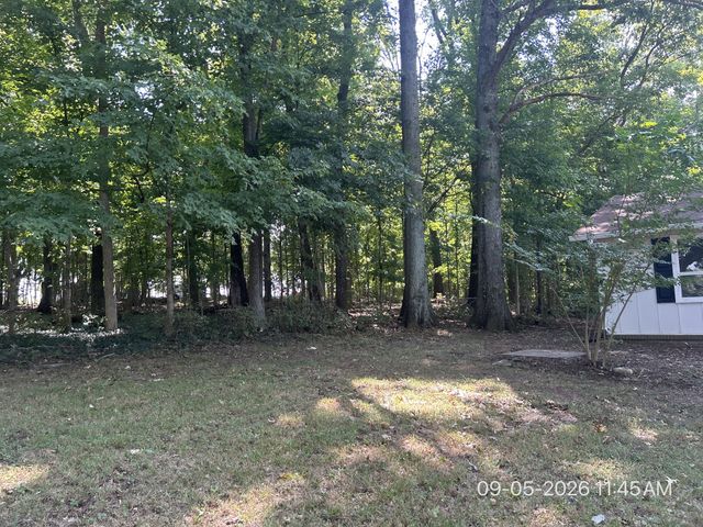 864 Tom Osborne Rd, Columbia, TN 38401