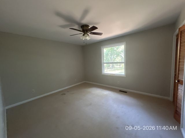 864 Tom Osborne Rd, Columbia, TN 38401