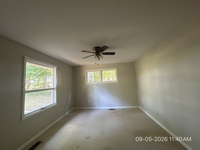 864 Tom Osborne Rd, Columbia, TN 38401
