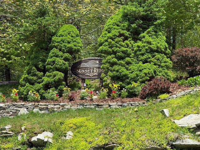 70 Sunset Strip Estates 70, Beech Mountain, NC 28604