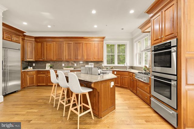 8505 HOWELL RD, Bethesda, MD 20817
