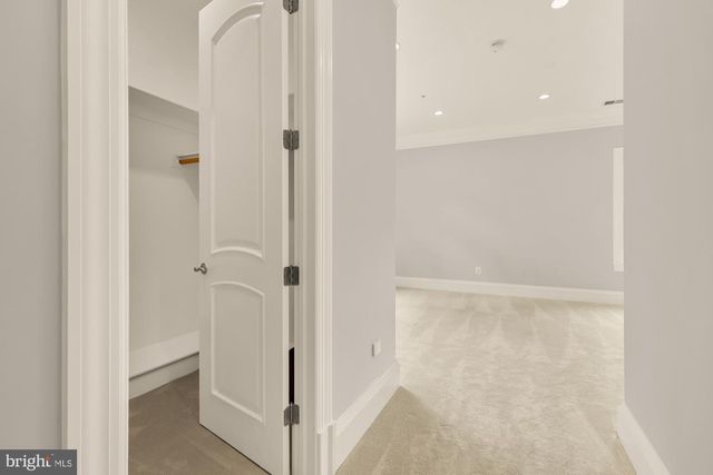 8505 HOWELL RD, Bethesda, MD 20817