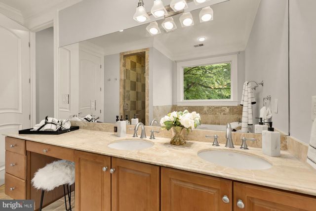 8505 HOWELL RD, Bethesda, MD 20817
