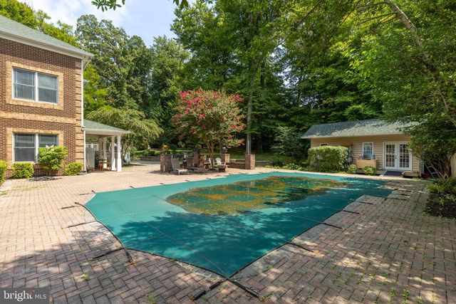 8505 HOWELL RD, Bethesda, MD 20817