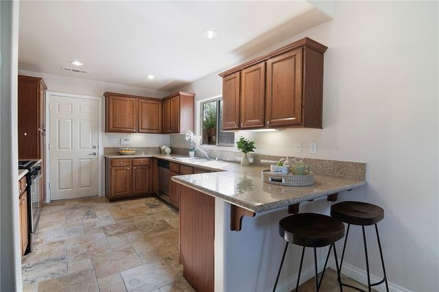 14059 Carlton Lane, Sylmar, CA 91342