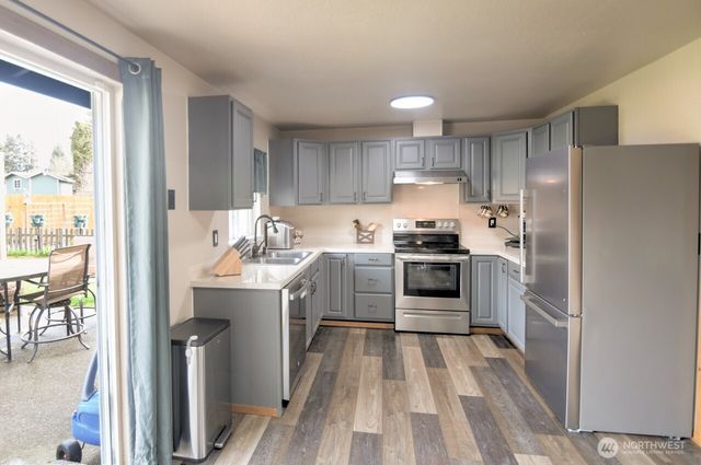 5708 19TH Avenue SE, Lacey, WA 98503