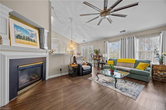 799 Avalon Springs Court, High Point, NC 27265