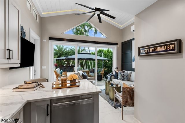 4706 Southern Breeze DR, Naples, FL 34114