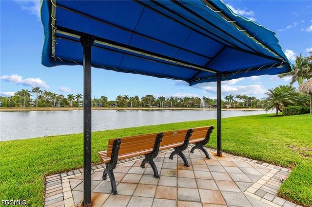 4706 Southern Breeze DR, Naples, FL 34114