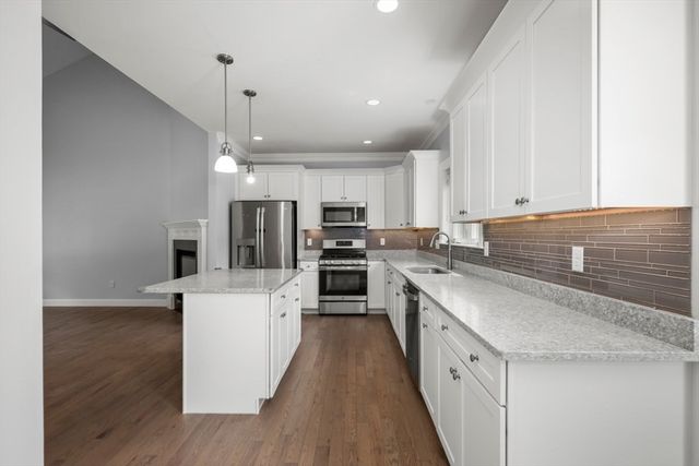 95 Lowell Rd 1, Pepperell, MA 01463