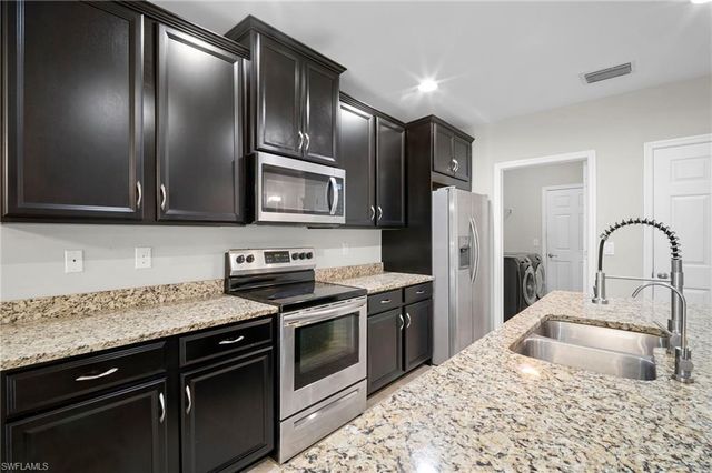 4290 dutchess park RD, Fort Myers, FL 33916